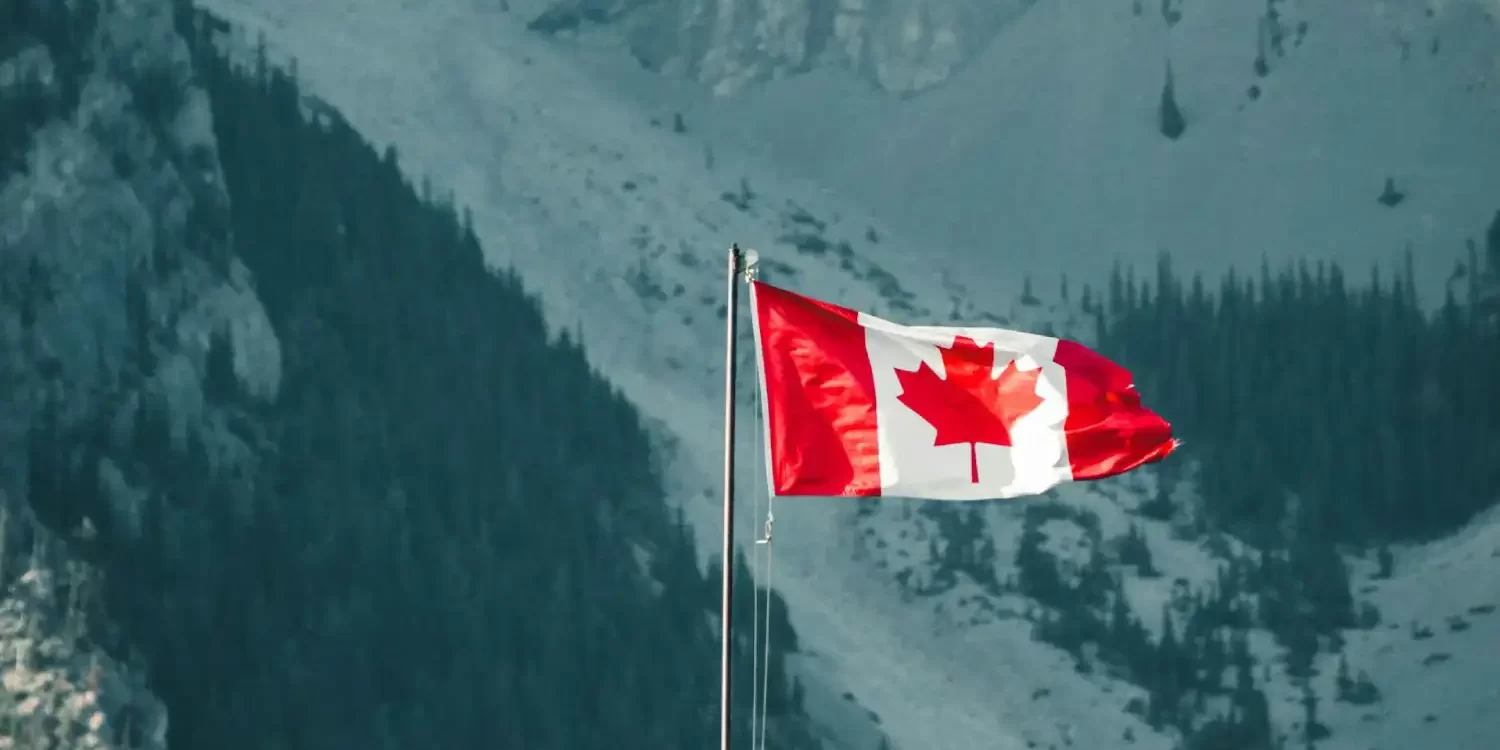 Canadian flag at the mountain